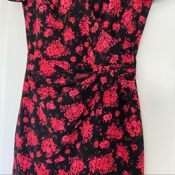 CLUB Monaco Esquinah black red floral mini dress - Picture 5 of 9